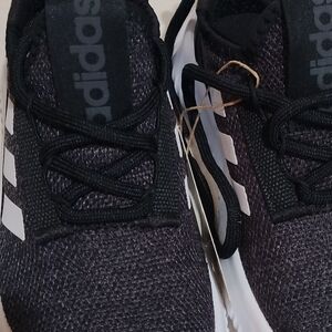 NWT Boys Adidas Kaptir 2.0 Black Running Shoes